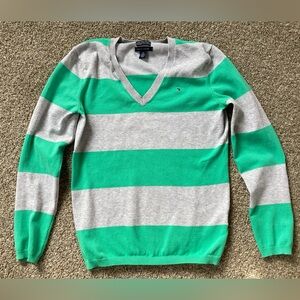 Tommy Hilfiger Striped V-Neck Cotton Sweater – Green & Gray – Men’s Size S/P